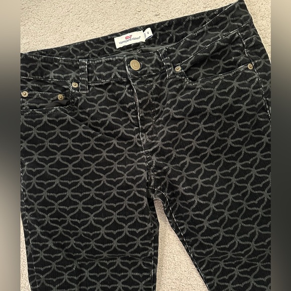 Vineyard Vines Black and Gray Geometric Pants - Picture 2 of 6